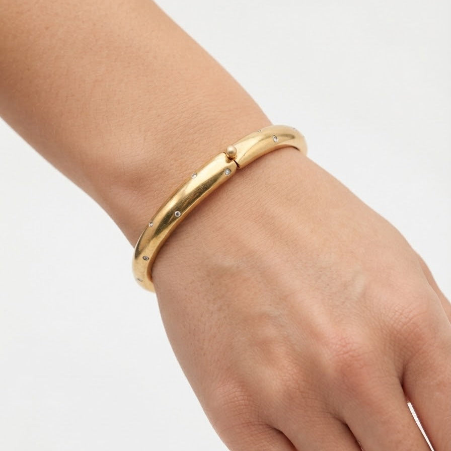 Dainty Star Cuff